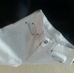 Gap 1969 leopard print jeans